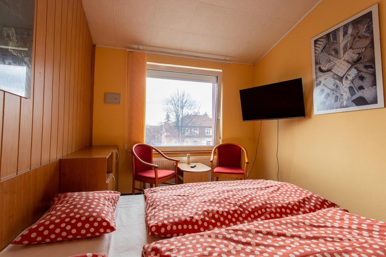 Penzion Skolicka Praga Exterior foto
